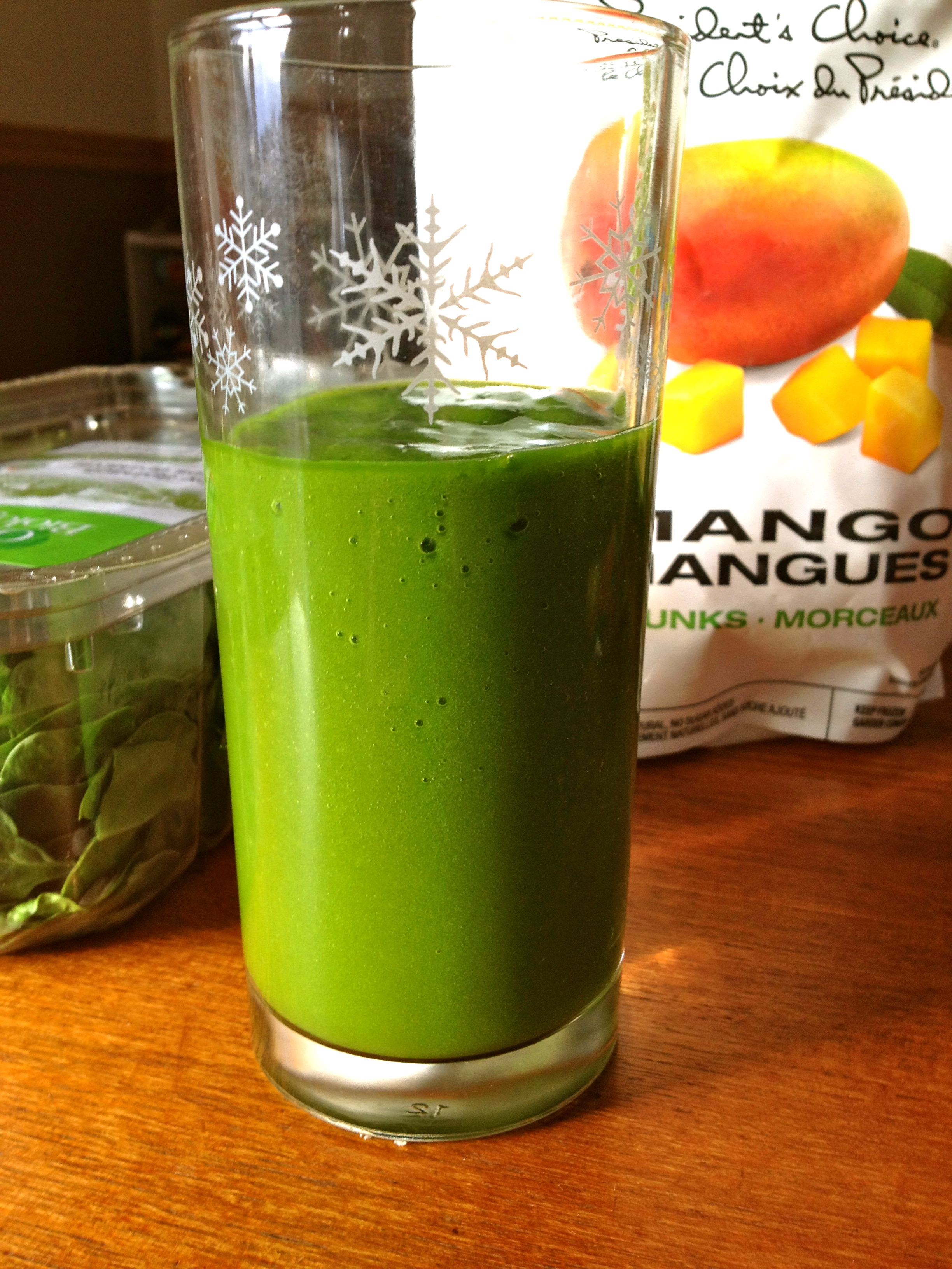 3 Yummy Green Smoothie Combinations to Detox this SpringMomma On The Move