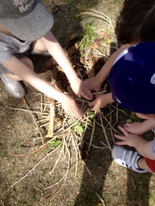 outdoor nature activities for kids